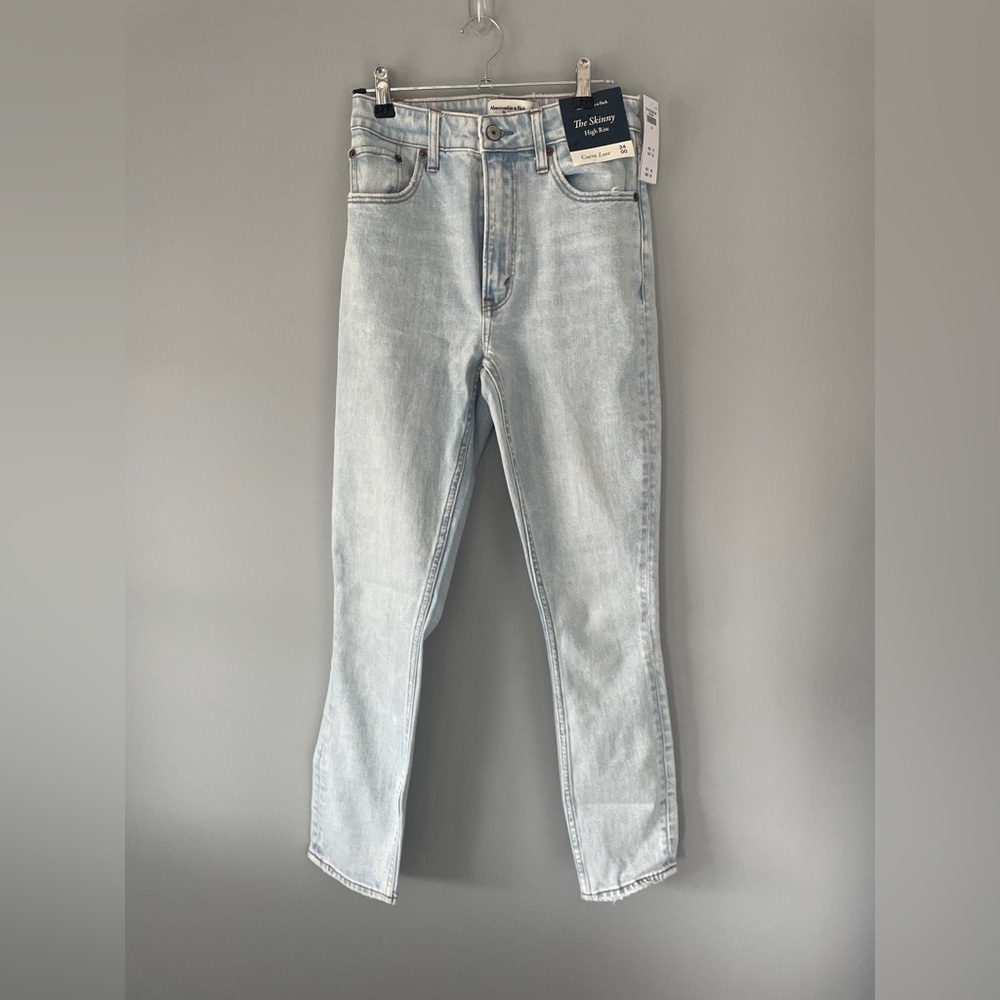 Abercrombie & Fitch Light Wash Slim Jeans